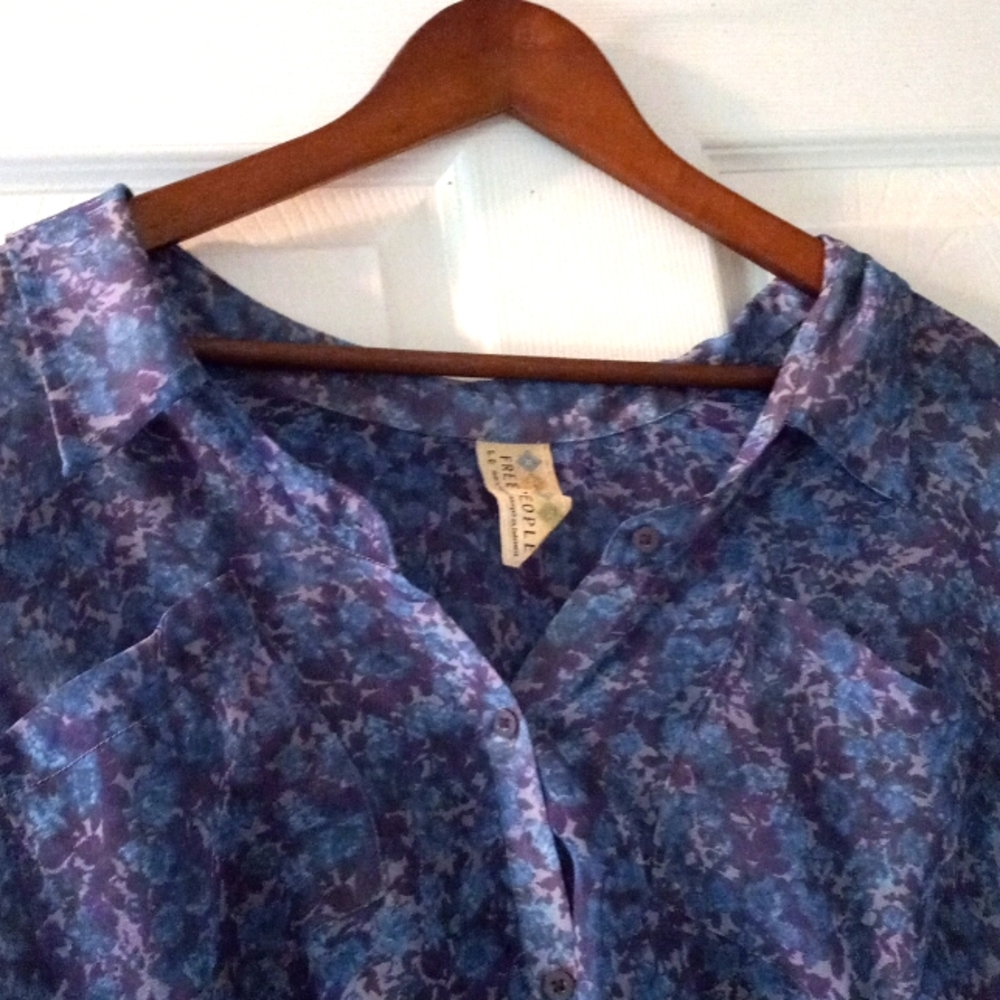 ⭐️FREE PEOPLE SHEER SHIRT